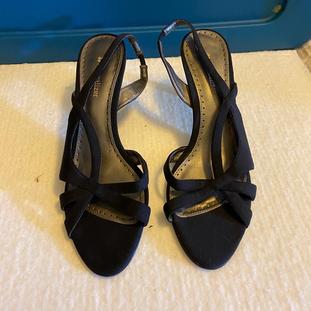 Naturalizer black sandal heels.